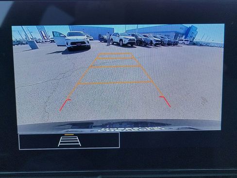 Used 2025 Chevrolet Trax RS w/ Sunroof Package image 21