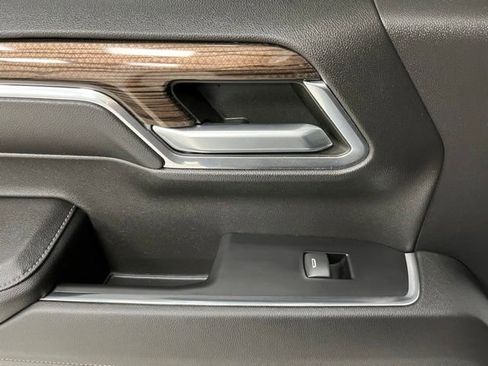 Used 2022 Chevrolet Silverado 1500 RST AWD/4WD image 71