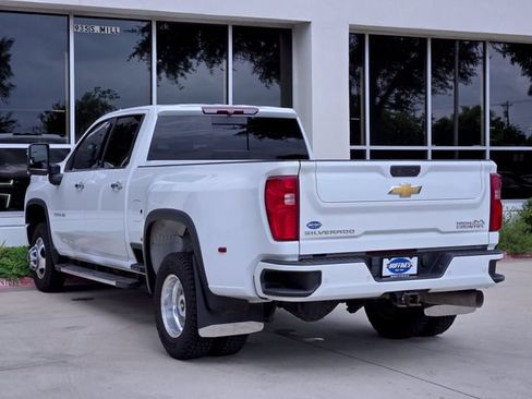 Used 2022 Chevrolet Silverado 3500 High Country AWD/4WD image 5