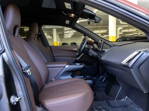 Used 2025 BMW iX M60 AWD/4WD image 29