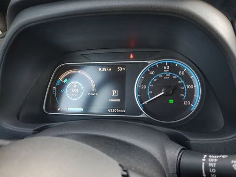 Certified 2019 Nissan Leaf SV Plus w/ SV Plus Technology Package image 23