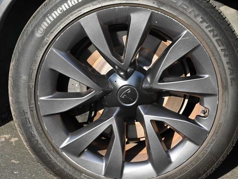 Used 2022 Tesla Model X AWD/4WD image 9