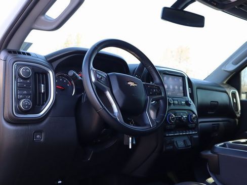 Used 2023 Chevrolet Silverado 2500 LT image 14