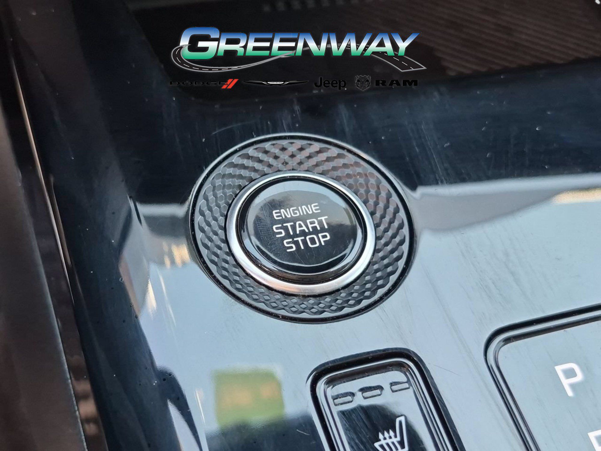 Used 2023 Kia Niro EX Touring FWD image 28