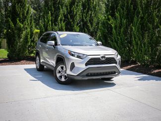 Used 2025 Toyota RAV4 XLE w/ Convenience Package FWD video 2
