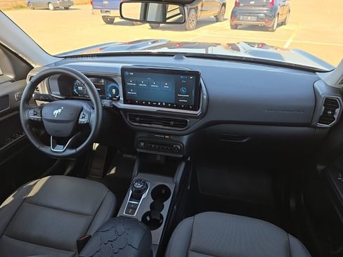 Used 2025 Ford Bronco Sport Badlands image 15