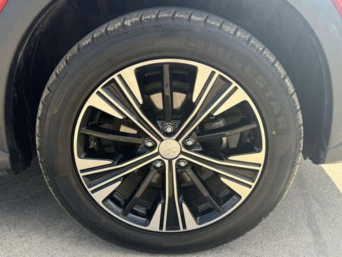 Used 2018 Mitsubishi Eclipse Cross AWD image 9