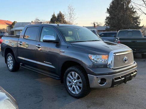 Used 2012 Toyota Tundra Limited w/ Platinum Pkg image 97