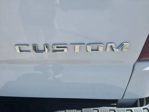 Used 2023 Chevrolet Silverado 1500 Custom Trail Boss AWD/4WD image 12