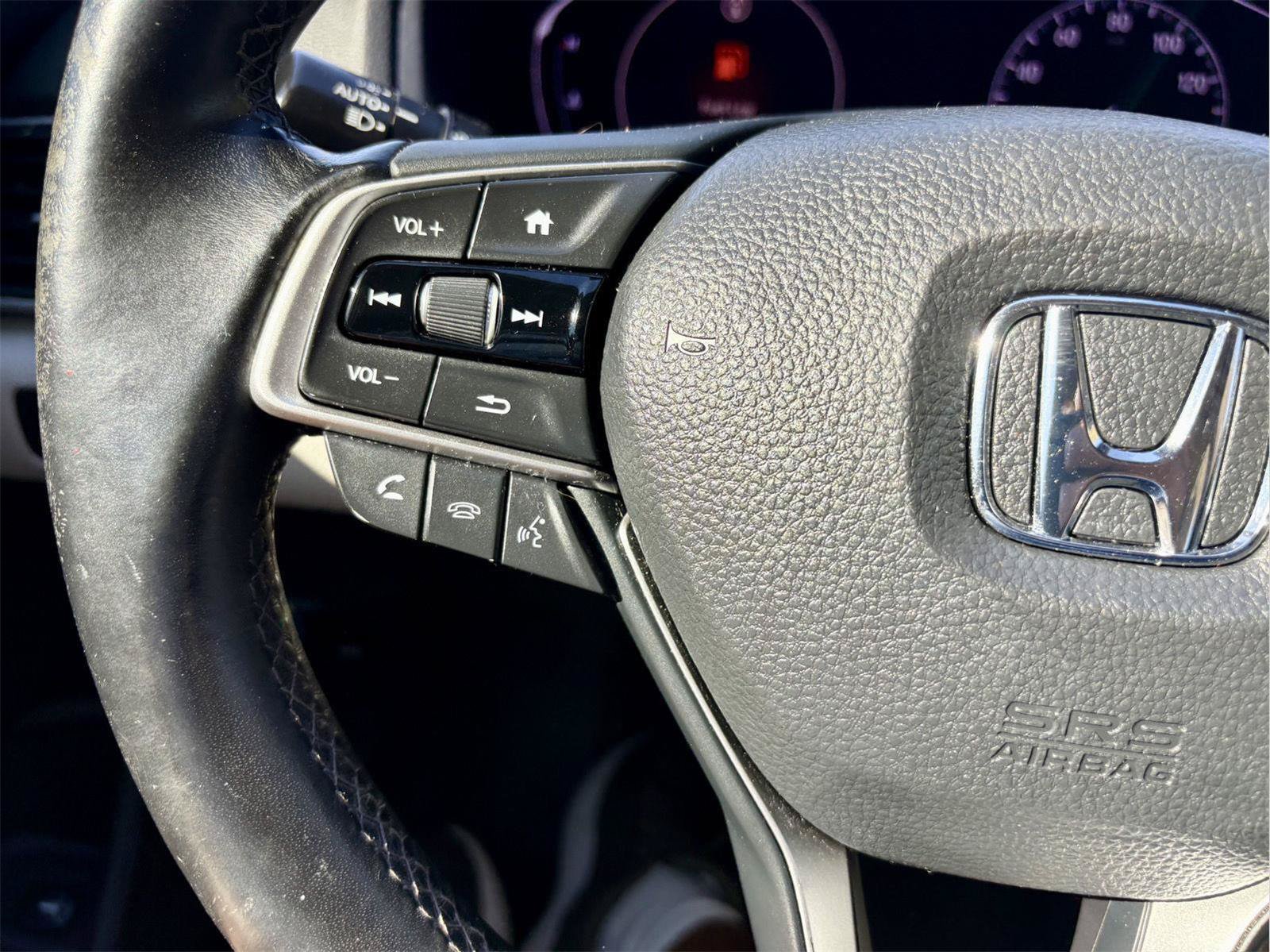 Used 2018 Honda Accord EX-L image 18
