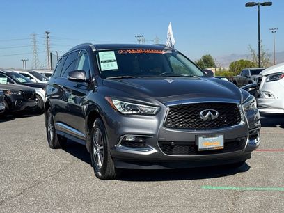 Used 2020 INFINITI QX60 Luxe w/ Essential Package