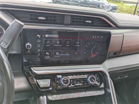 Used 2024 GMC Sierra 3500 Denali Ultimate image 19