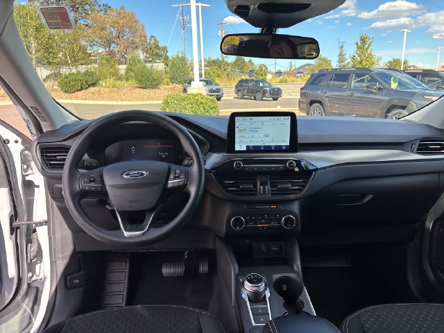 Used 2025 Ford Escape Active AWD/4WD image 16