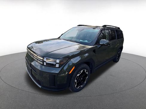 Used 2025 Hyundai Santa Fe SEL image 3