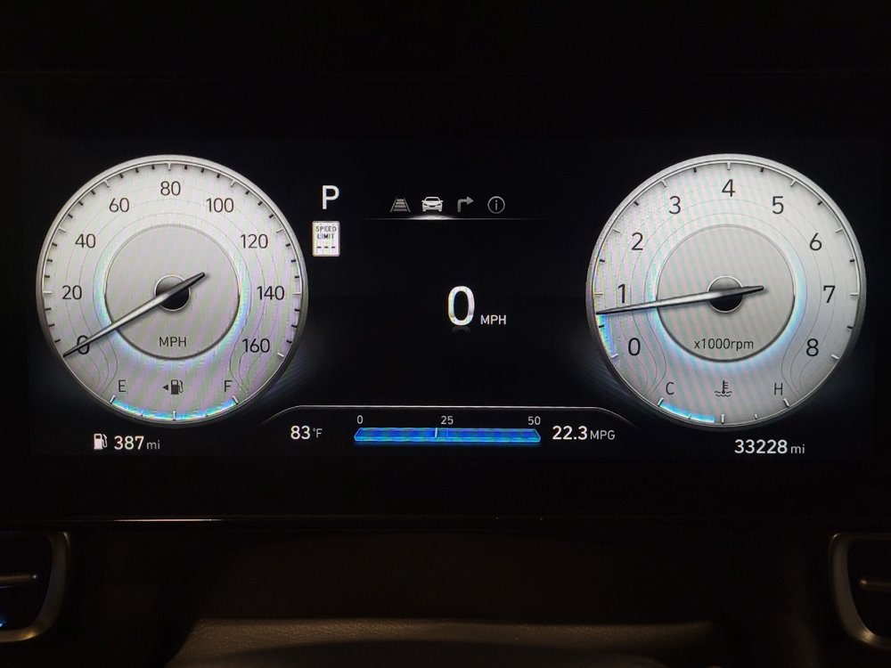 Used 2025 Hyundai Elantra SEL FWD image 23