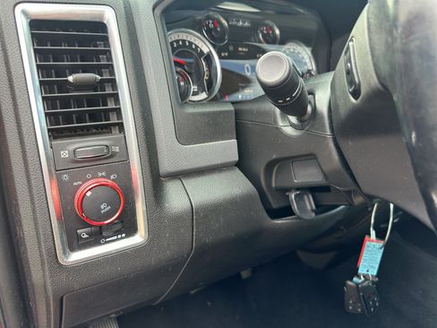Used 2019 RAM 1500 Big Horn AWD/4WD image 22