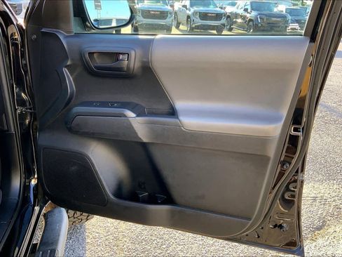 Used 2021 Toyota Tacoma SR w/ SR Convenience Package RWD image 22