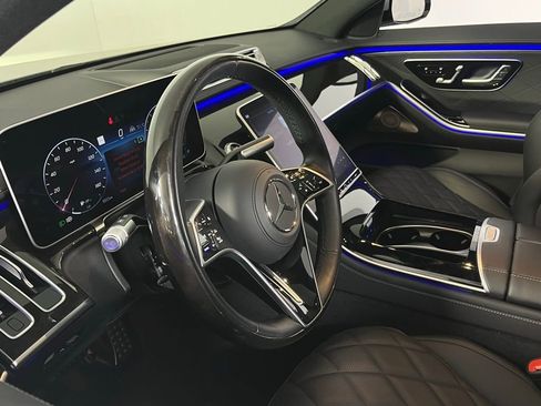 Used 2024 Mercedes-Benz S 580 S 580 image 27