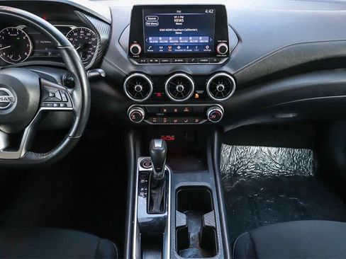 Used 2023 Nissan Sentra SV image 13