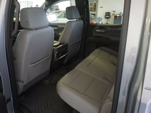 Used 2023 Chevrolet Silverado 1500 LTZ w/ LTZ Premium Package AWD/4WD image 23