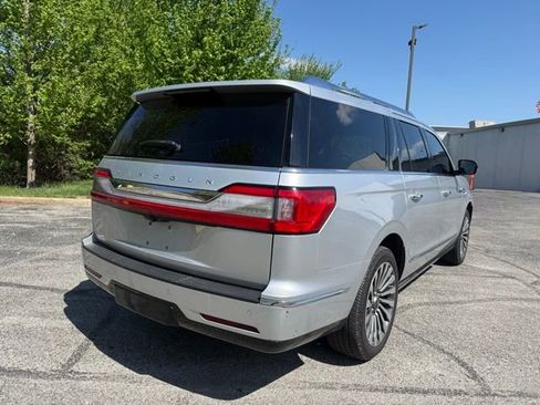 Used 2018 Lincoln Navigator L Reserve w/ Technology Package AWD/4WD image 4