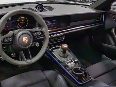 Used 2025 Porsche 911 Carrera T image 11