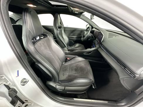Used 2022 Hyundai Elantra N FWD image 28