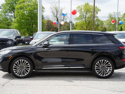Used 2020 Lincoln Corsair Reserve w/ Equipment Group 201A AWD/4WD image 4