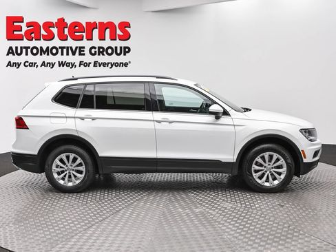 Used 2020 Volkswagen Tiguan S image 4