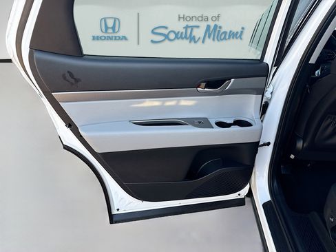 Used 2020 Hyundai Palisade SE image 25