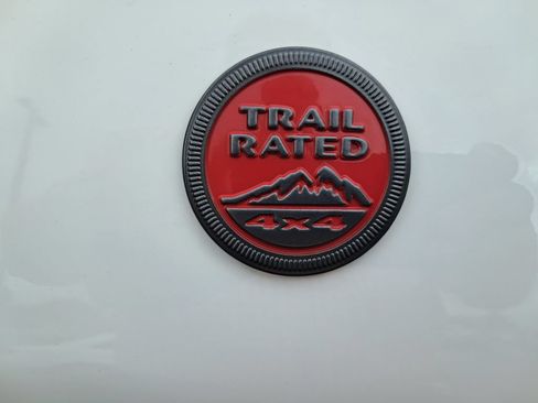 Used 2022 Jeep Compass Trailhawk w/ Sun and Sound Group AWD/4WD image 12