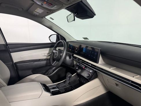 Used 2026 Hyundai Tucson SEL FWD image 30