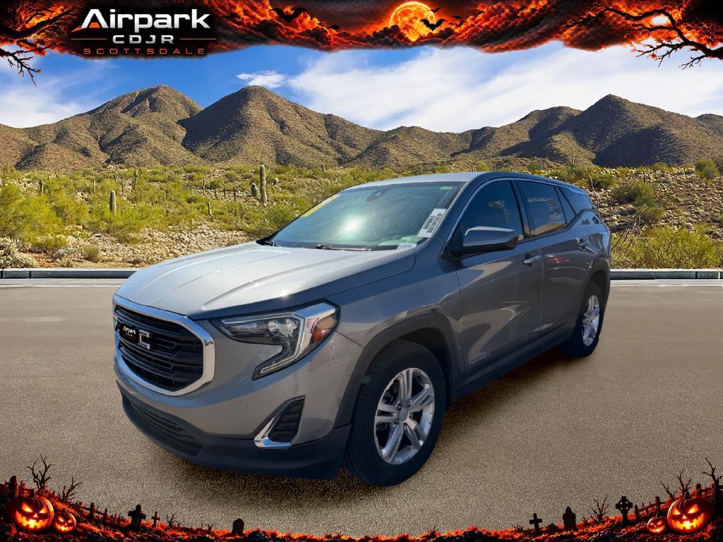 Used 2020 GMC Terrain SLE FWD image 1