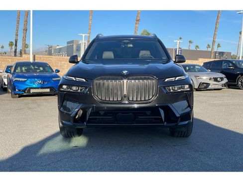 Used 2024 BMW X7 xDrive40i w/ M Sport Package image 8