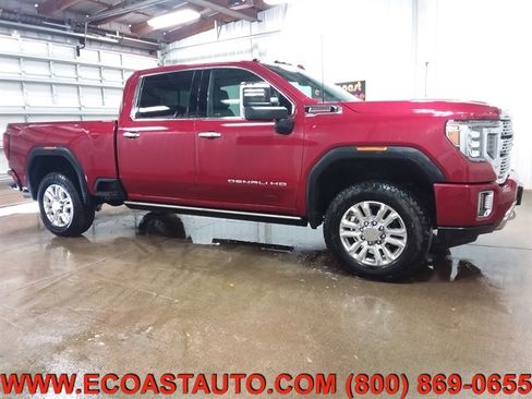 Used 2023 GMC Sierra 2500 Denali w/ Denali Ultimate Package image 2