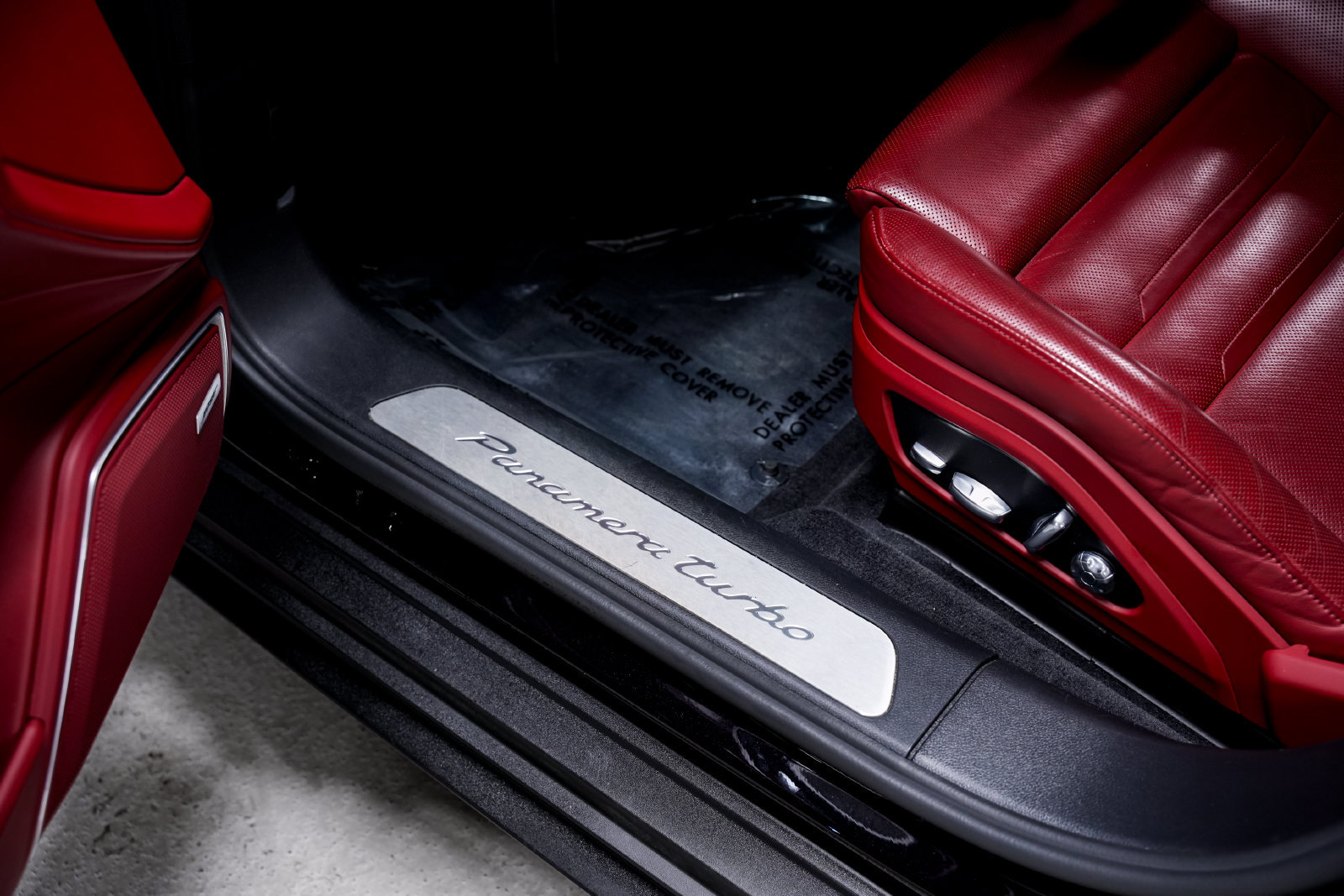 Used 2018 Porsche Panamera Turbo AWD/4WD image 20
