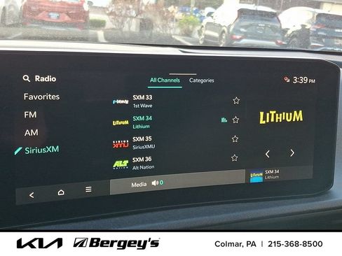 Used 2025 Kia EV6 Light w/ Light LR Technology Package AWD/4WD image 14