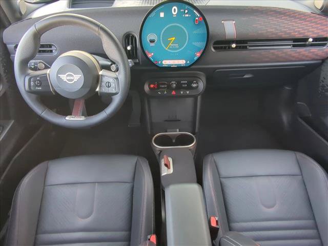 Used 2025 MINI Cooper S FWD image 17