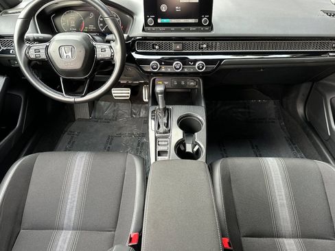 Used 2025 Honda Civic Sport image 14