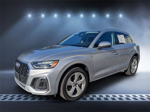 Used 2022 Audi Q5 2.0T Premium Plus w/ Premium Plus Package image 7