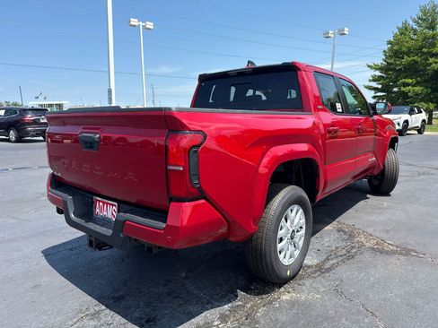 Used 2026 Toyota Tacoma SR5 AWD/4WD image 9