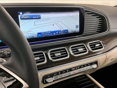 Used 2026 Mercedes-Benz GLE 450 4MATIC image 6