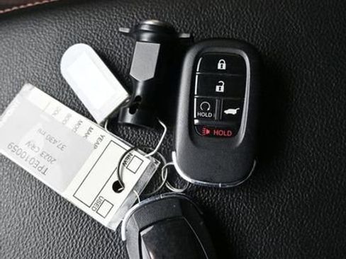 Used 2023 Honda CR-V Sport image 9