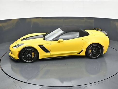 Used 2016 Chevrolet Corvette Z06 RWD image 35