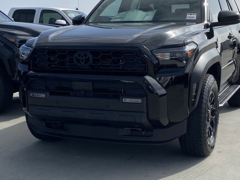 New 2026 Toyota 4Runner TRD Off-Road AWD/4WD image 7