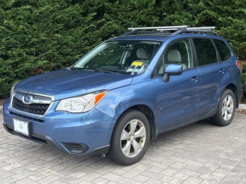 Used 2015 Subaru Forester 2.5i Premium w/ All-Weather Package AWD/4WD image 1