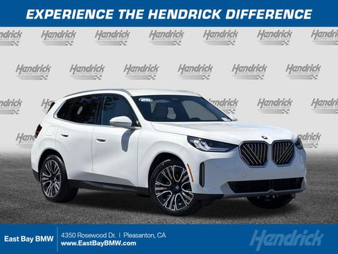 Used 2026 BMW X3 xDrive30i w/ Convenience Package AWD/4WD image 1
