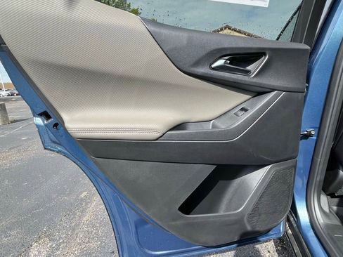 New 2026 Chevrolet Equinox LT w/ Convenience Package II FWD image 13