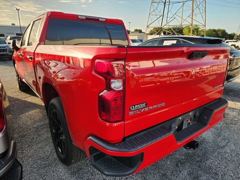 Used 2022 Chevrolet Silverado 1500 Custom RWD image 4