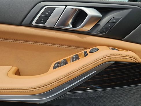 Used 2026 BMW X5 sDrive40i w/ Parking Assistance Package image 16